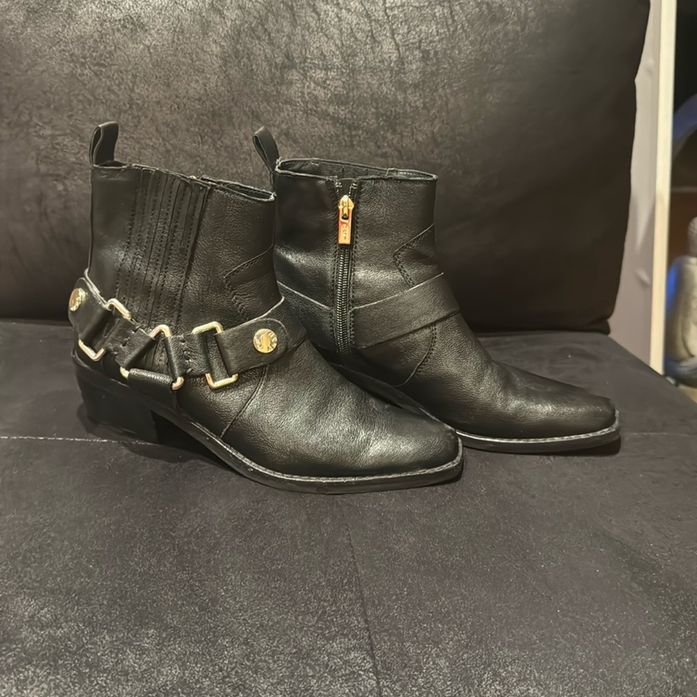 Donna Karen bootie